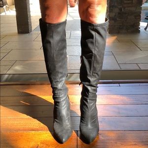 Bcbg suede boots